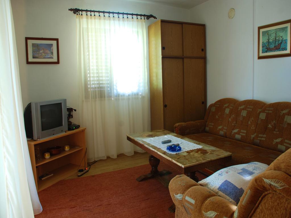 Filipo Apartments Poreč Exterior foto